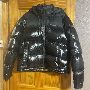 Women’s Columbia Omni Heat puffer coat size XXL or 18.  New without tags.
